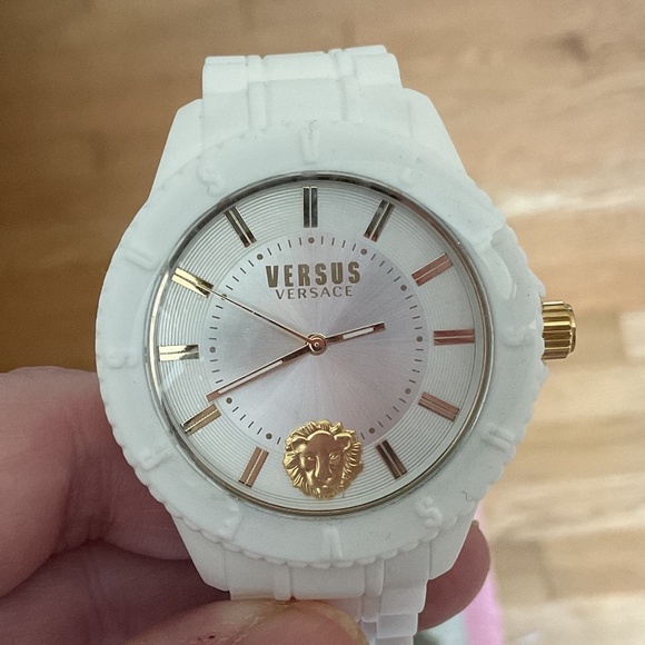 NWOT Versus Versace White Silicone Watch with Crystal Dial w/pouch & card Versace Versus Women main image 4